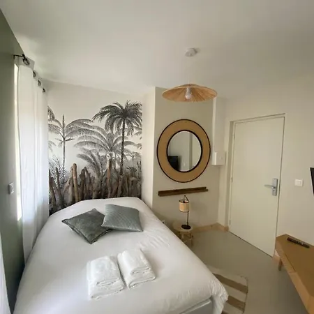 Guest house Maison Des Trois Piliers - Proche Centre-ville - Gare - Tram